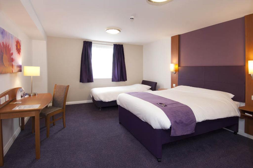 Premier Inn Dover East חדר תמונה
