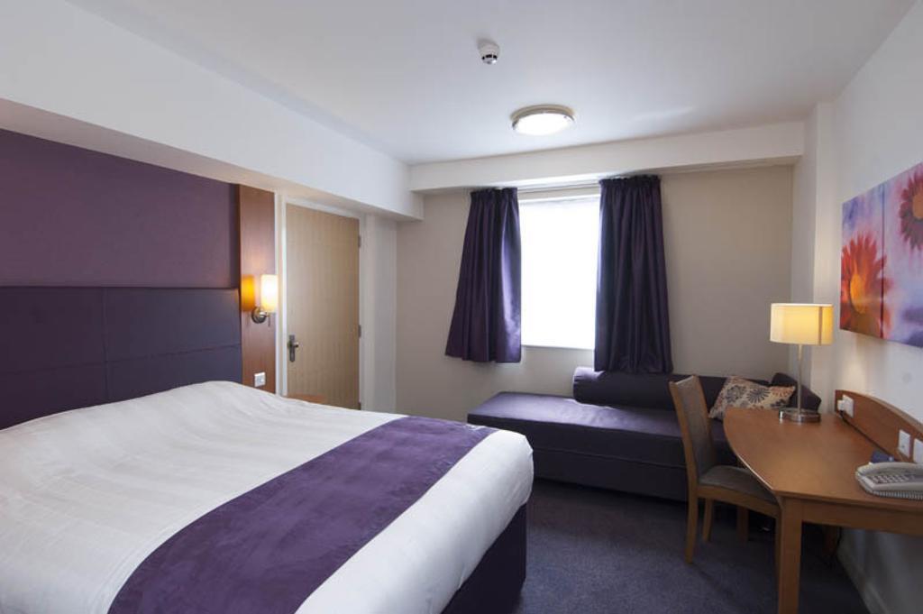 Premier Inn Dover East חדר תמונה