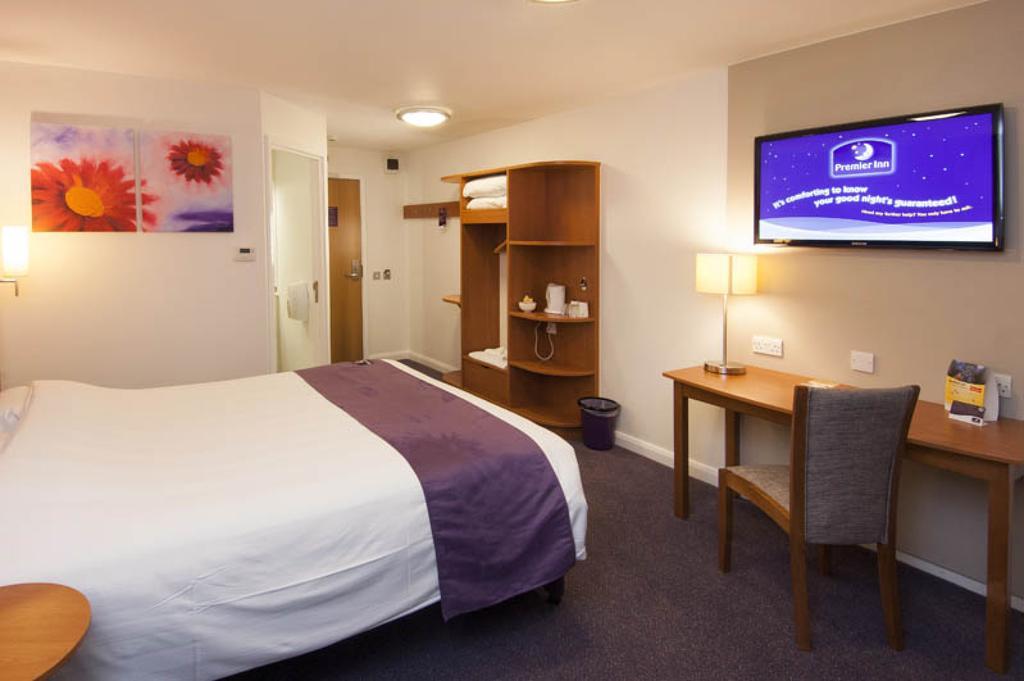 Premier Inn Dover East מראה חיצוני תמונה