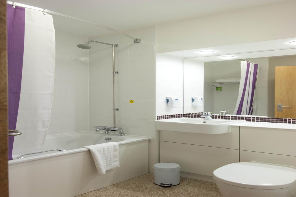 Premier Inn Dover East מראה חיצוני תמונה